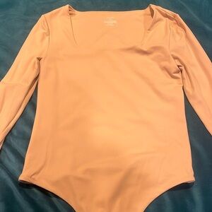 Nuuds square neck bodysuit in color oat size medium